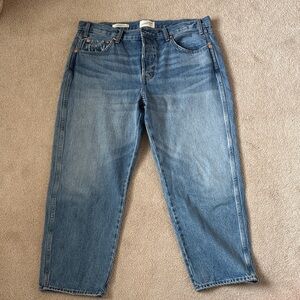 Universal Thread Relaxed Blue Boyfriend Jeans